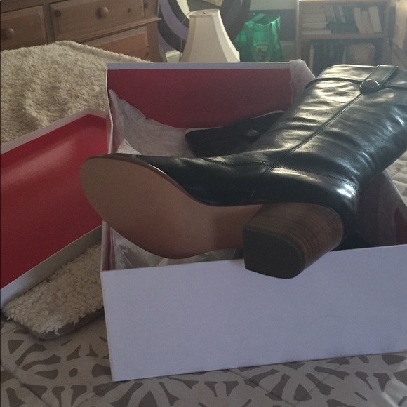 Coach boots - Picture 2 of 3